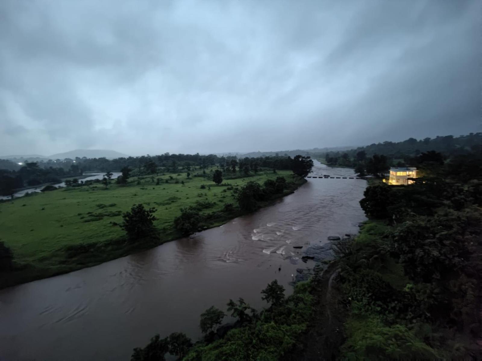 Karjat Villa  Exterior foto